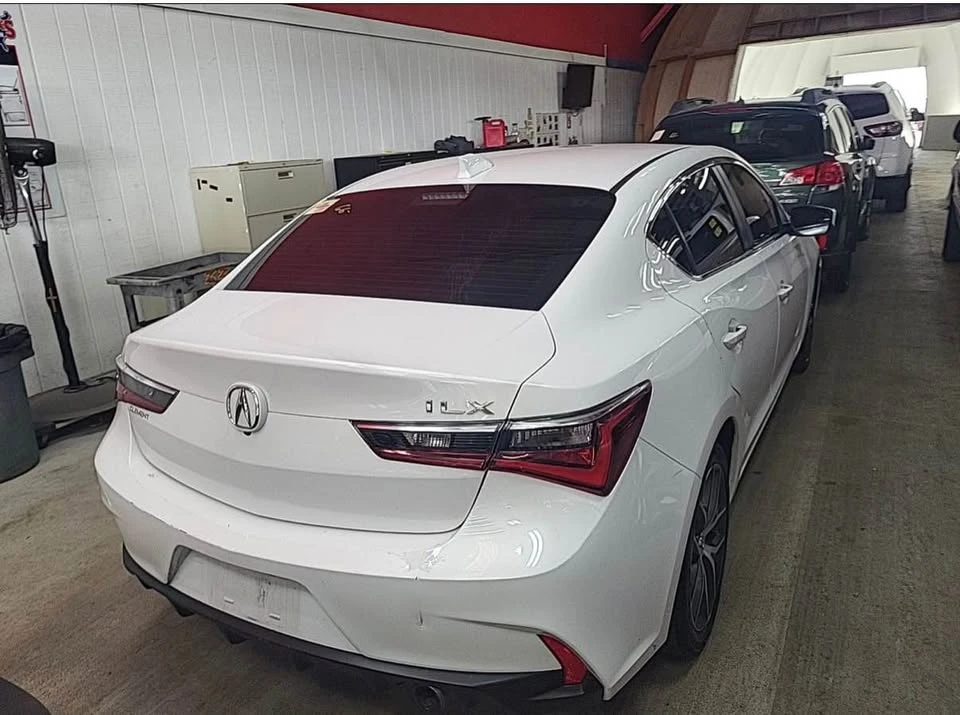 2021 Acura ILX - Image 6 of 10