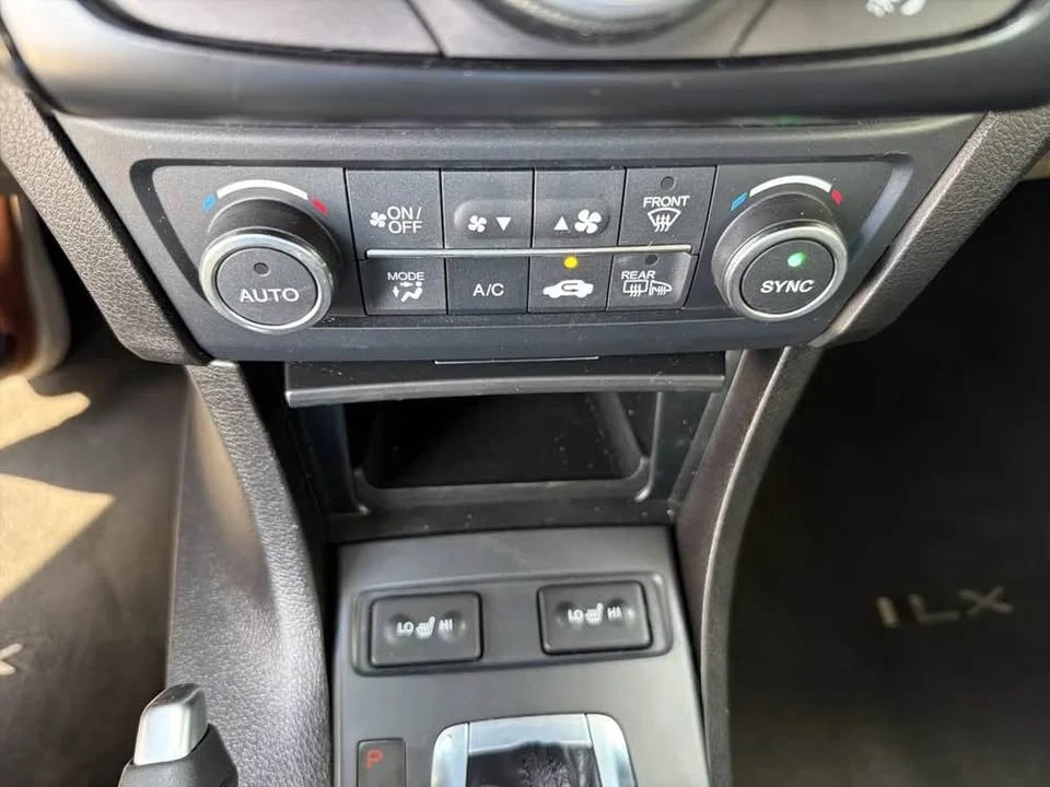 2021 Acura ILX - Image 15 of 19