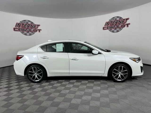 2021 Acura ILX - Image 8 of 21