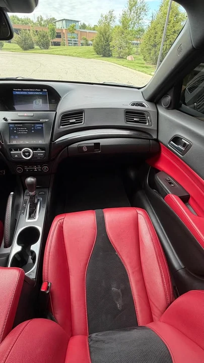 2021 Acura ILX - Image 16 of 18