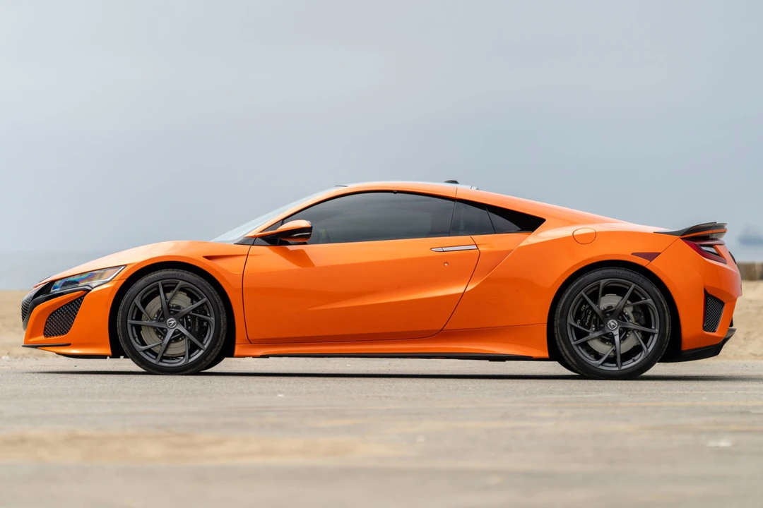 2021 Acura NC1 NSX - Image 2 of 31