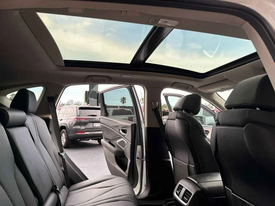 2021 Acura RDX 3rd Gen - Image 13 of 20