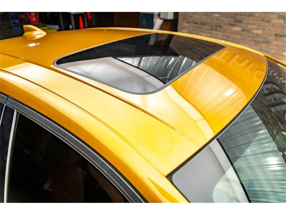 2021 Acura TLX 2nd Gen - Image 18 of 31
