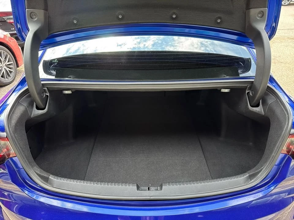 2021 Acura TLX 2nd Gen - Image 11 of 20