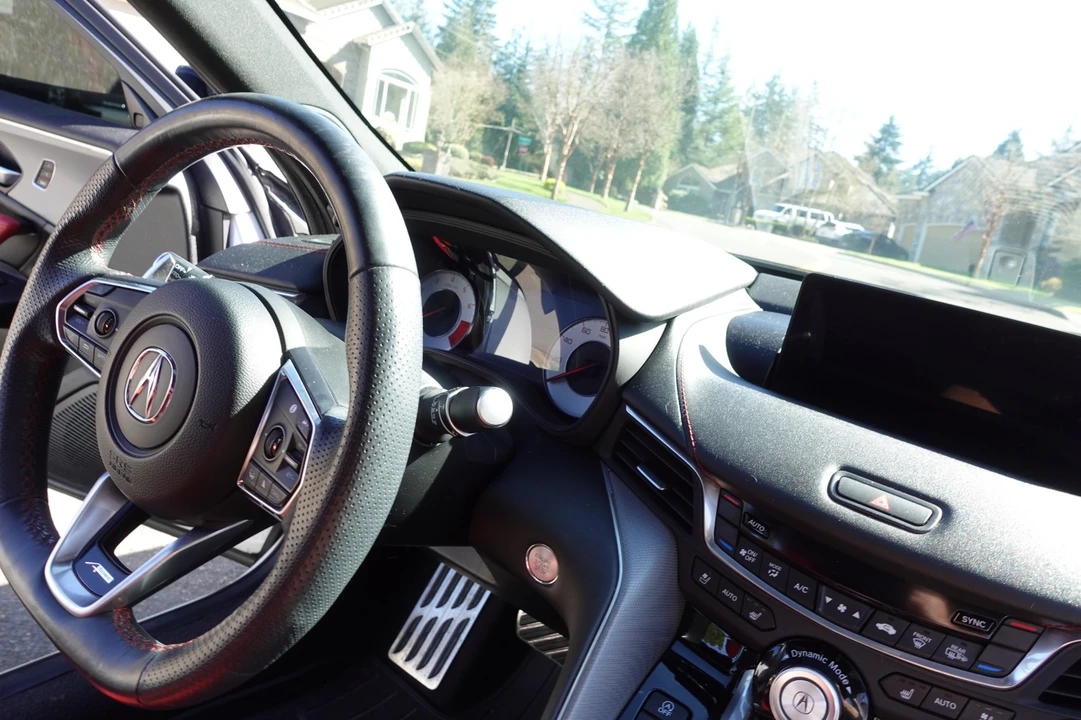 2021 Acura TLX 2nd Gen - Image 18 of 21