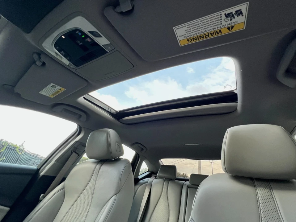 2021 Acura TLX 2nd Gen - Image 19 of 21