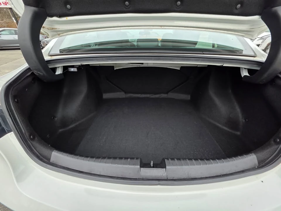 2021 Acura ILX - Image 13 of 19