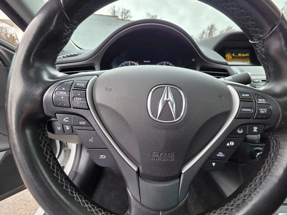 2021 Acura ILX - Image 16 of 19