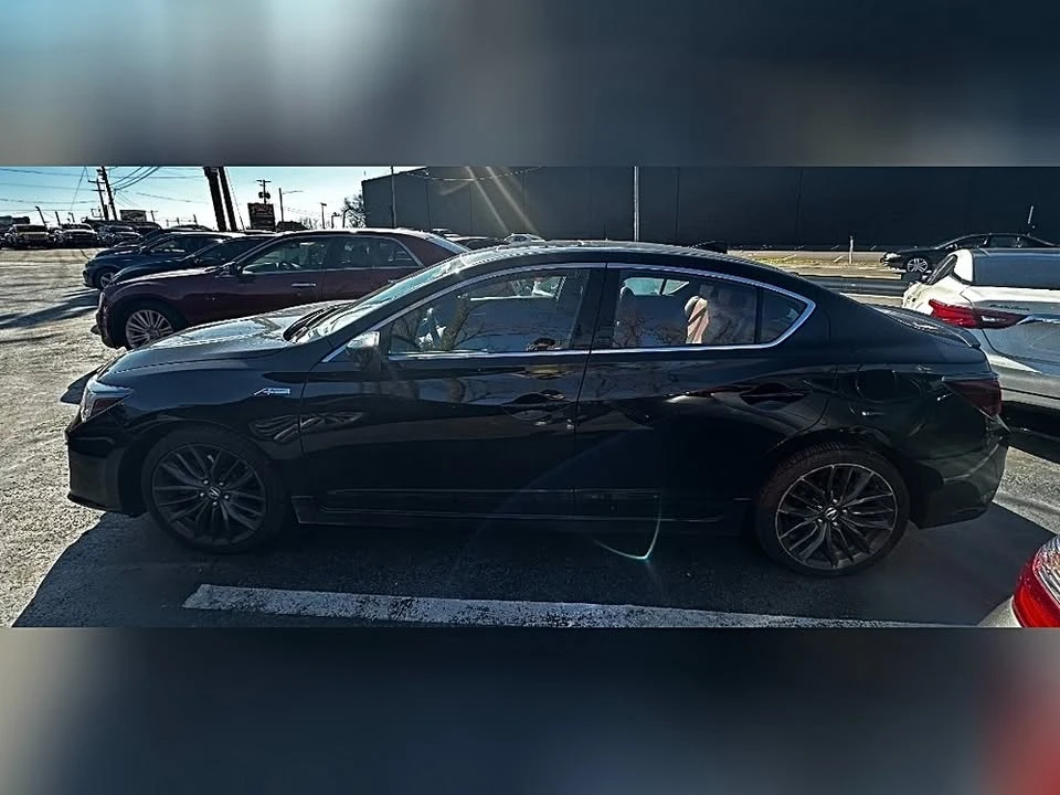 2021 Acura ILX - Image 4 of 10