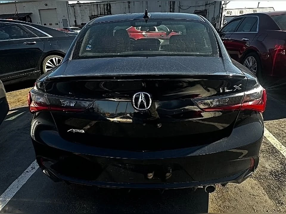 2021 Acura ILX - Image 7 of 10