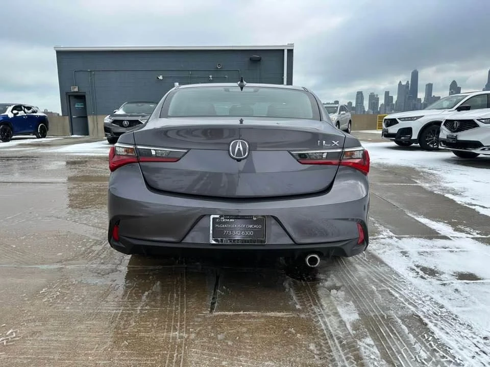 2021 Acura ILX - Image 8 of 12