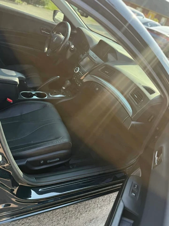 2021 Acura ILX - Image 7 of 15