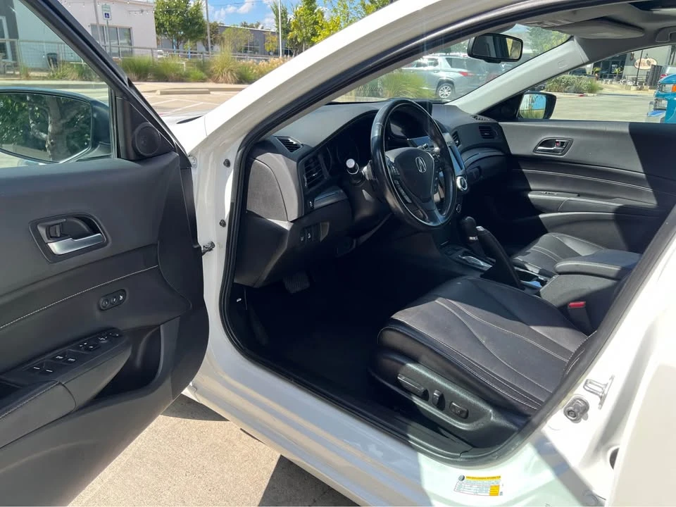 2021 Acura ILX - Image 9 of 20