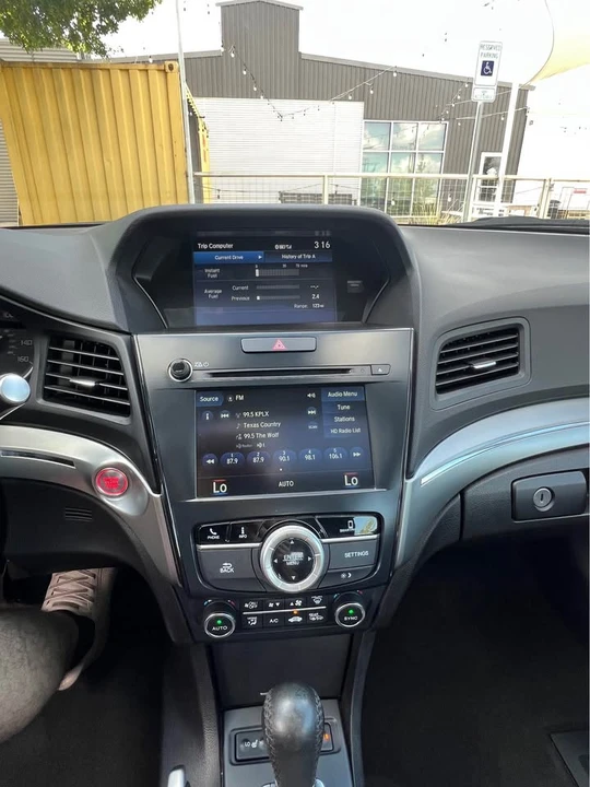 2021 Acura ILX - Image 15 of 20