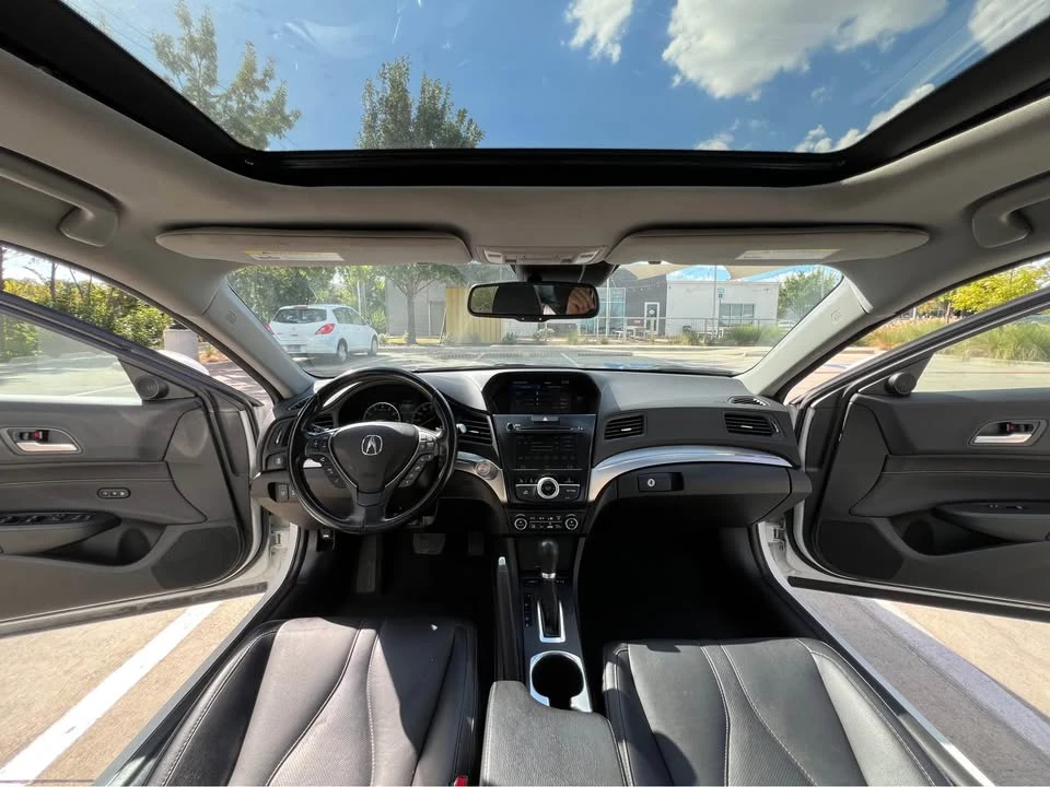 2021 Acura ILX - Image 11 of 20
