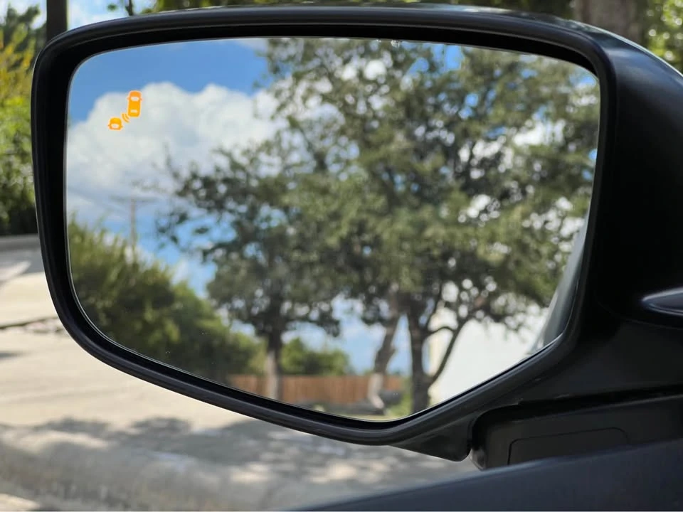 2021 Acura ILX - Image 14 of 20