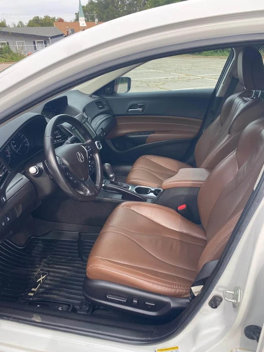 2021 Acura ILX - Image 10 of 13