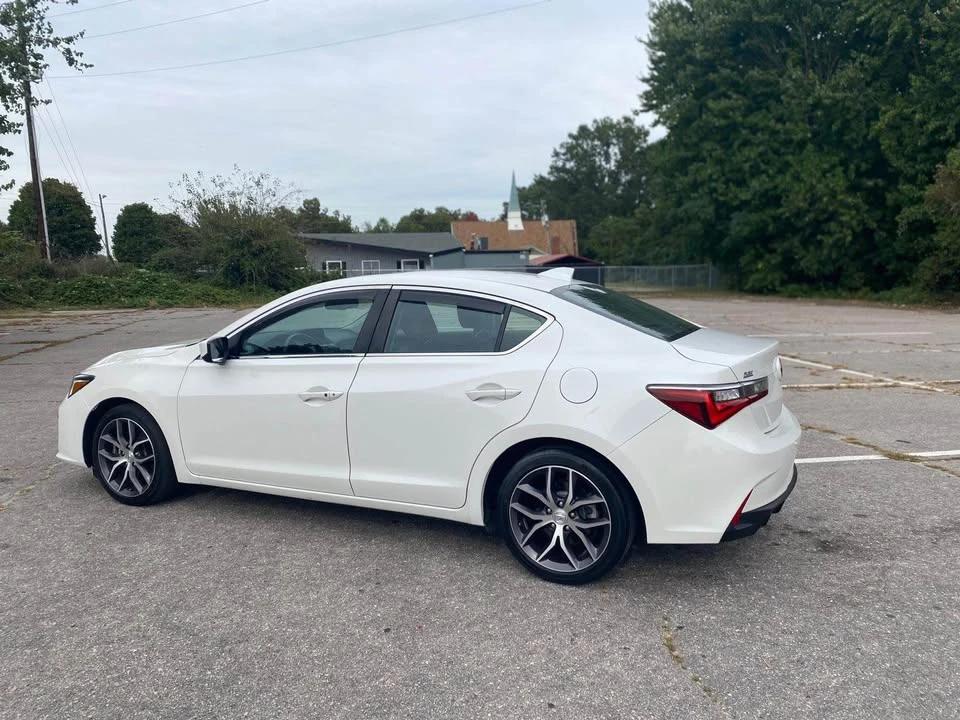 2021 Acura ILX - Image 5 of 13