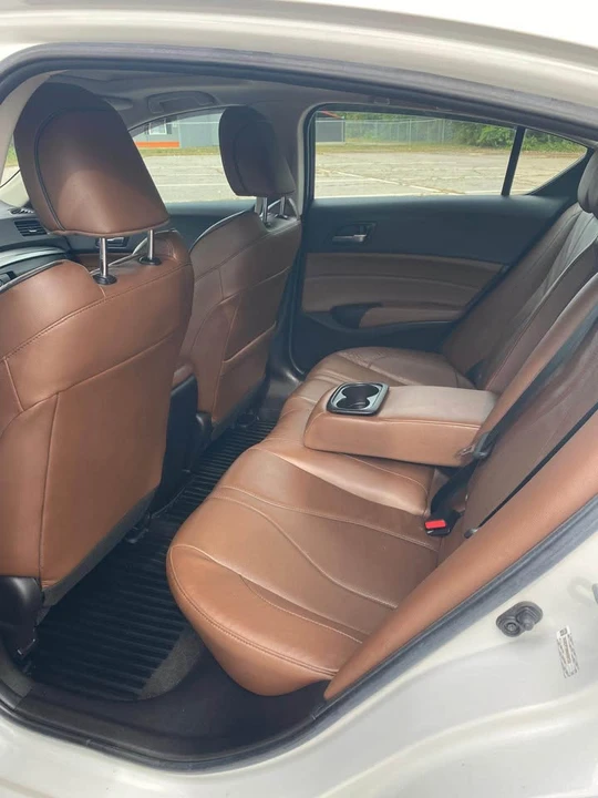 2021 Acura ILX - Image 7 of 13