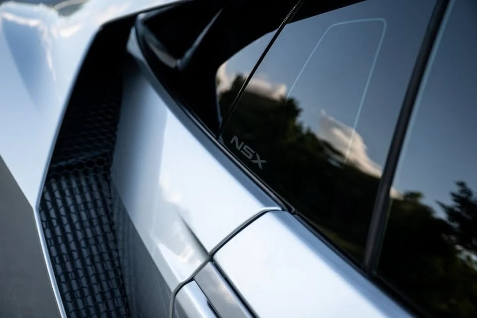 2021 Acura NC1 NSX - Image 11 of 20