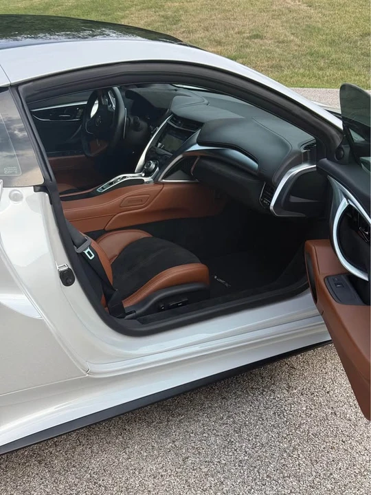 2021 Acura NC1 NSX - Image 4 of 7