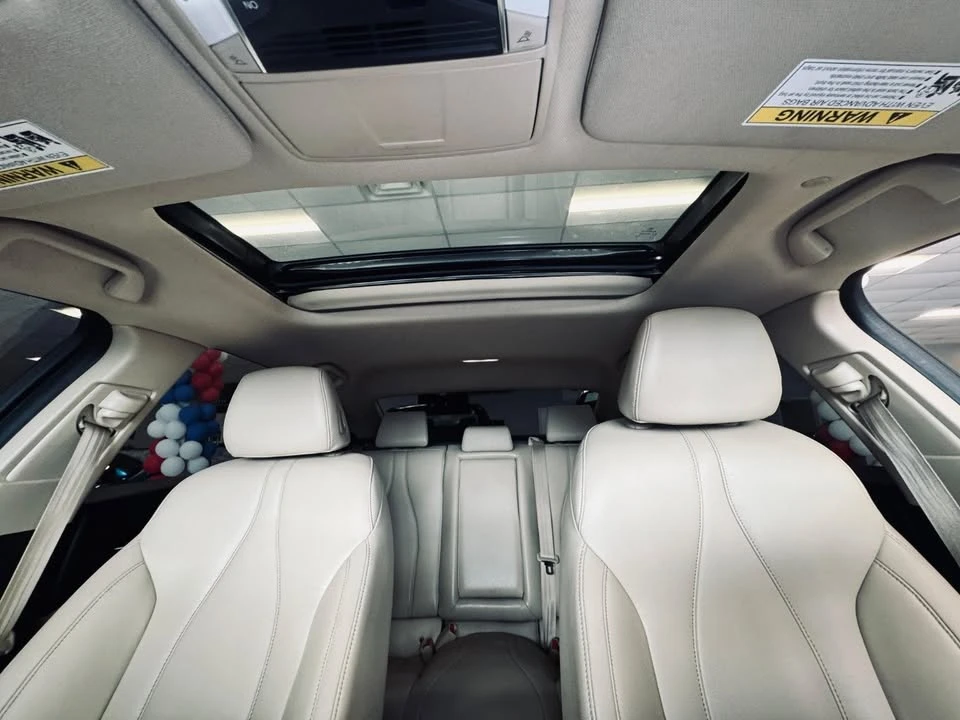 2021 Acura TLX 2nd Gen - Image 9 of 20