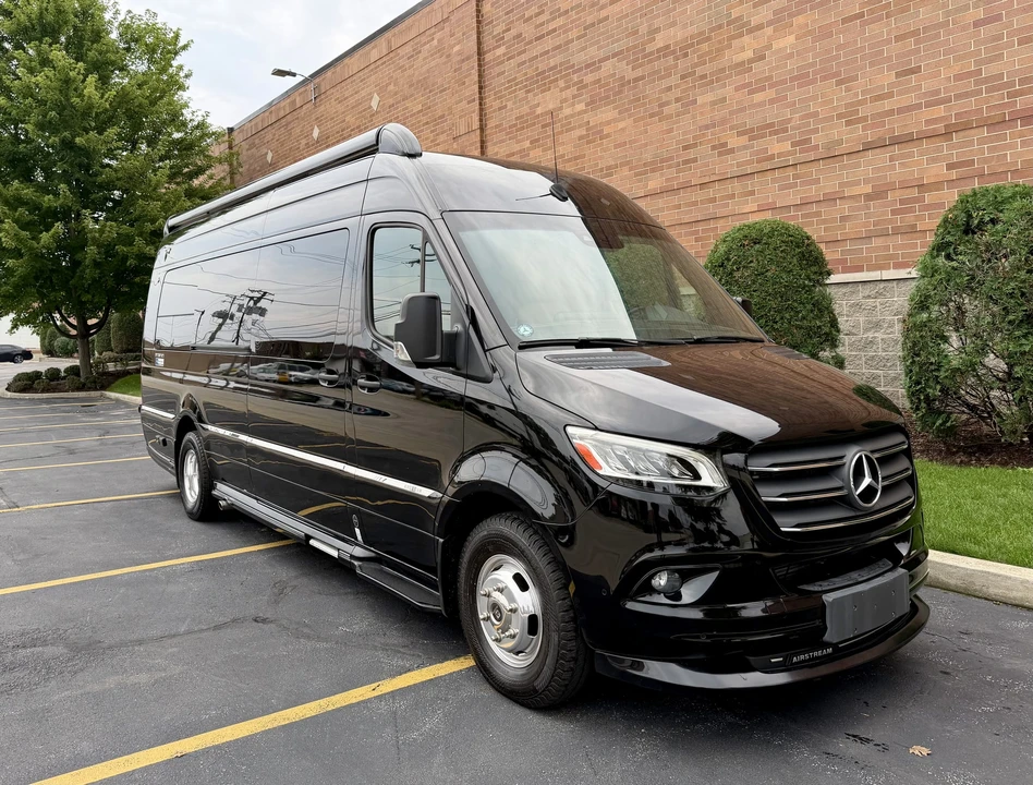 2021 Airstream - Image 22 of 31