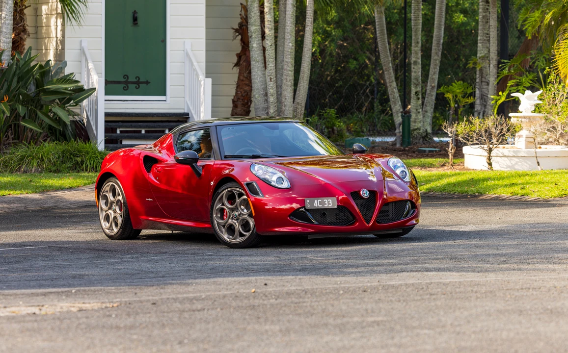 2021 Alfa Romeo 4C - Image 15 of 31