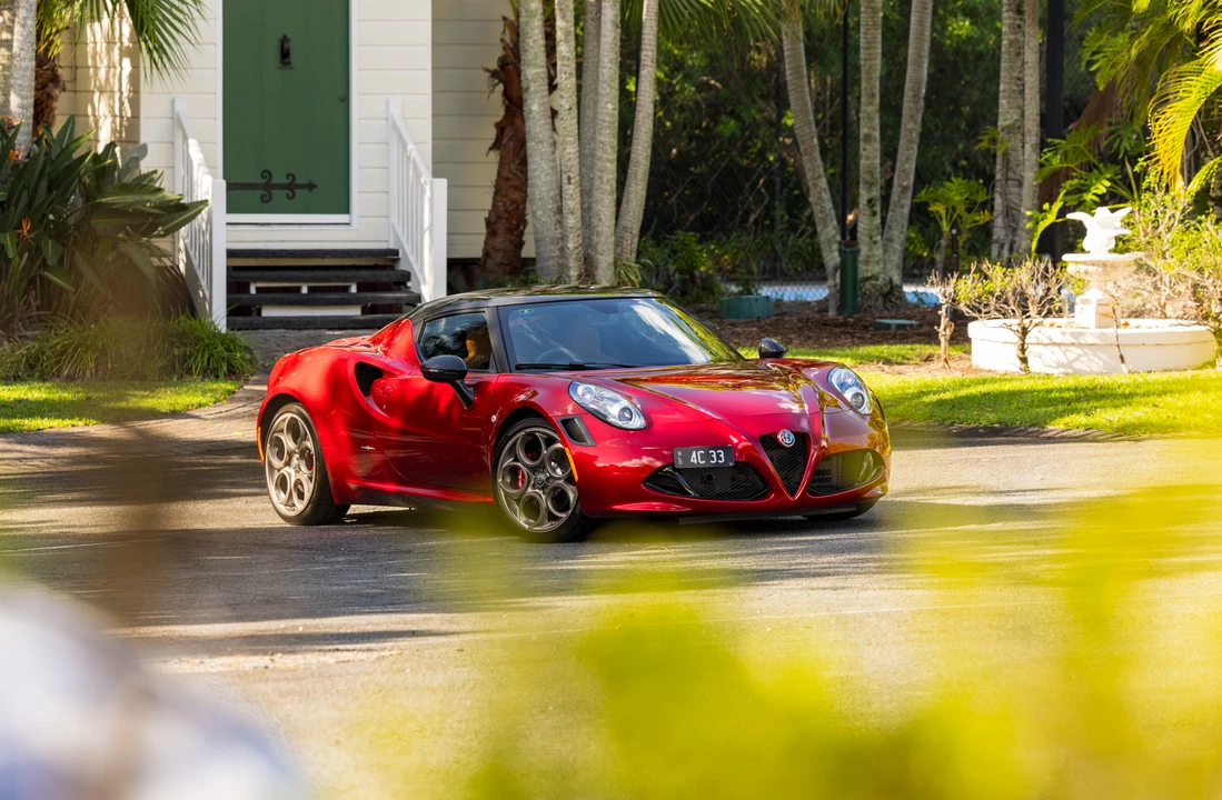 2021 Alfa Romeo 4C - Image 16 of 31
