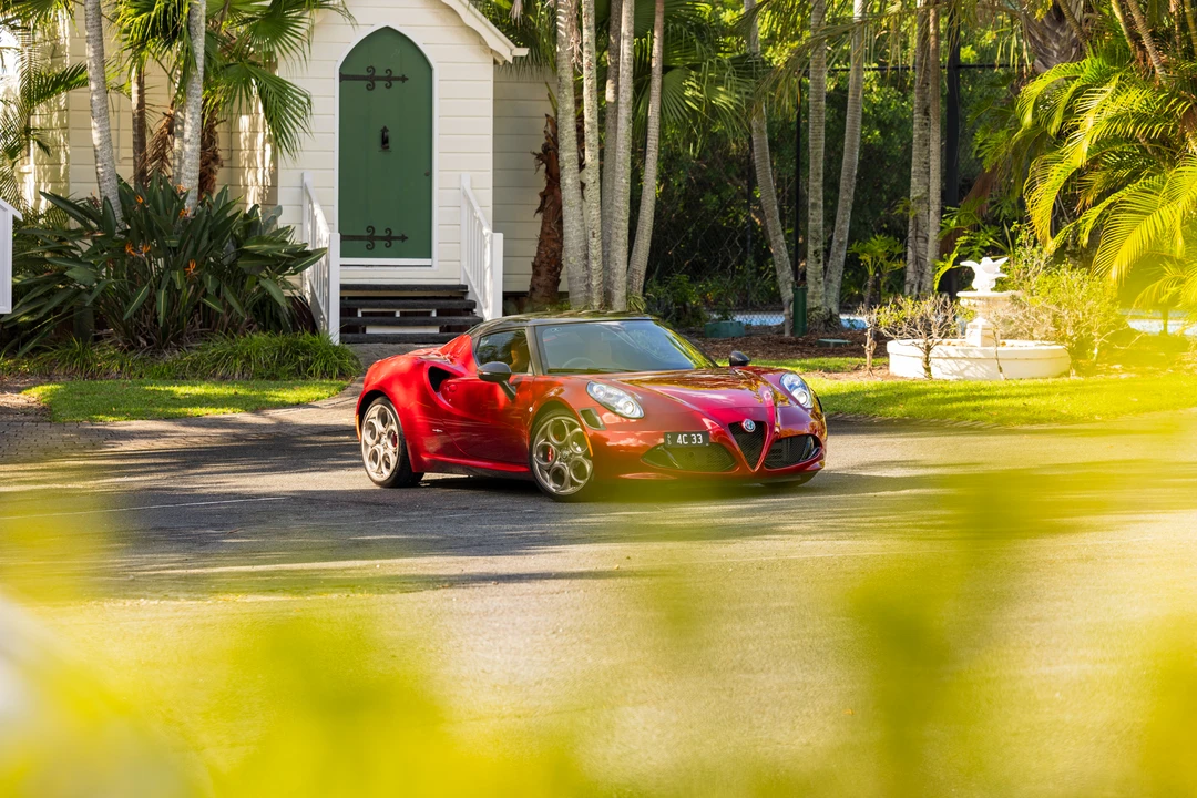 2021 Alfa Romeo 4C - Image 17 of 31