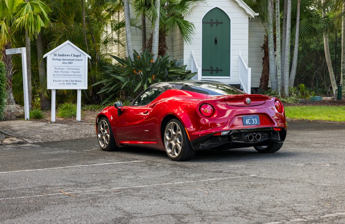 2021 Alfa Romeo 4C - Image 7 of 31