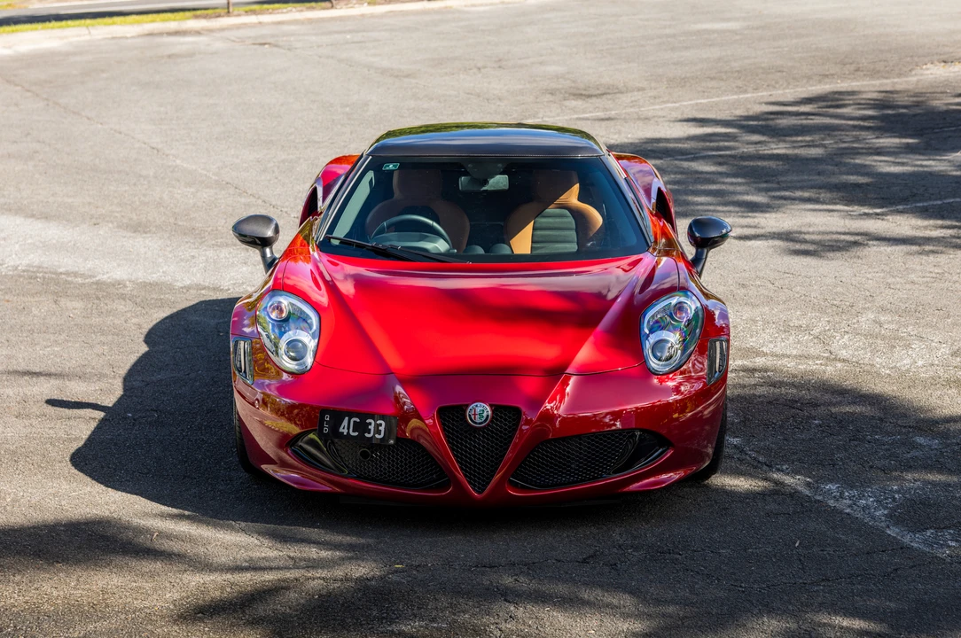 2021 Alfa Romeo 4C - Image 10 of 31