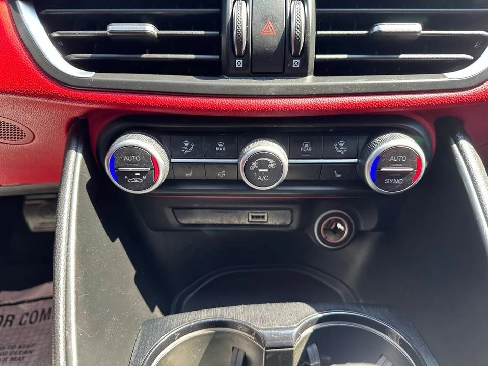 2021 Alfa Romeo Giulia - Image 20 of 20