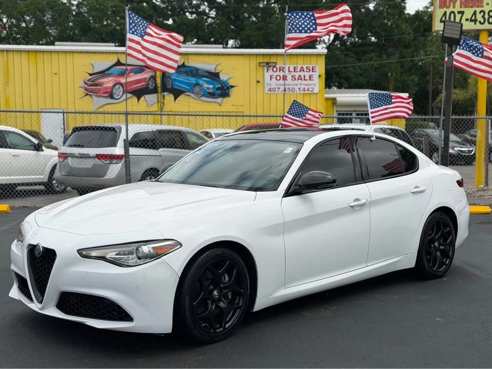 2021 Alfa Romeo Giulia - Image 3 of 12