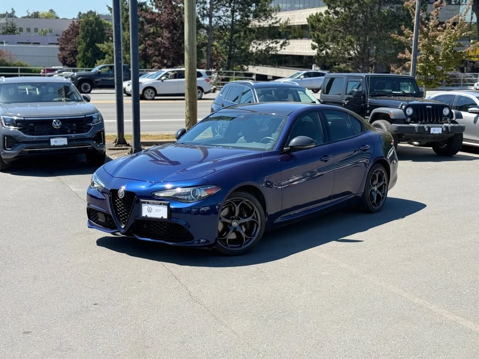 2021 Alfa Romeo Giulia - Image 2 of 21
