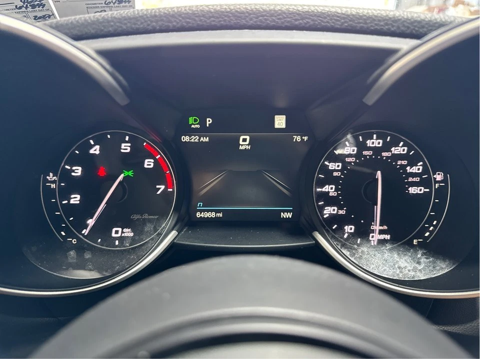 2021 Alfa Romeo Giulia - Image 16 of 20