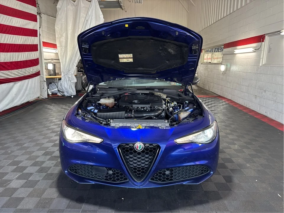 2021 Alfa Romeo Giulia - Image 11 of 20
