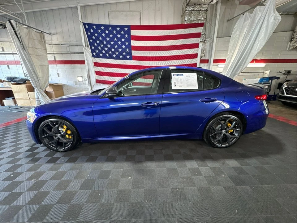 2021 Alfa Romeo Giulia - Image 8 of 20