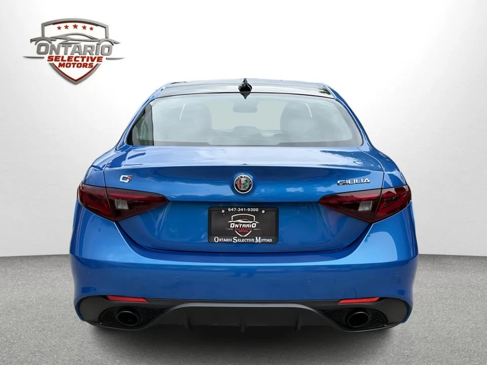 2021 Alfa Romeo Giulia - Image 5 of 15