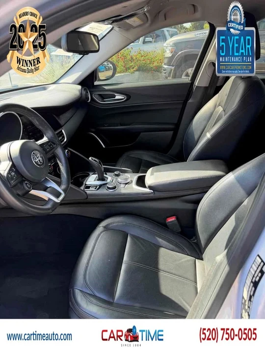 2021 Alfa Romeo Giulia - Image 19 of 20