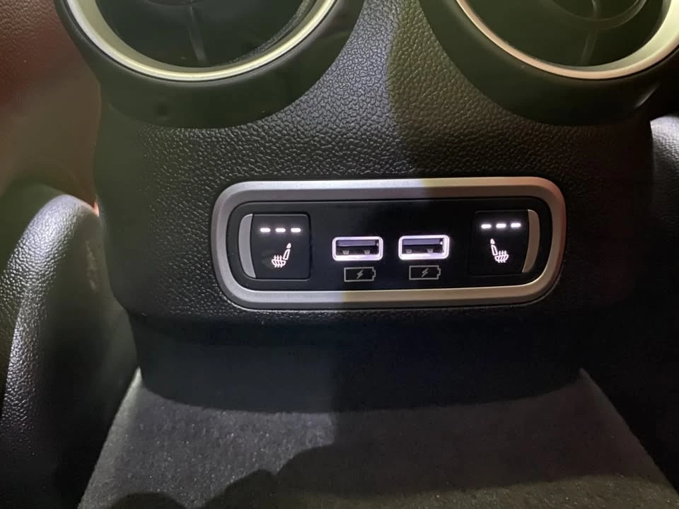 2021 Alfa Romeo Giulia - Image 17 of 20