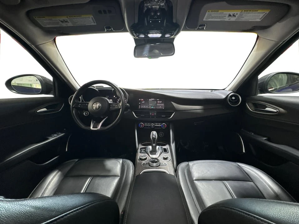 2021 Alfa Romeo Giulia - Image 13 of 20