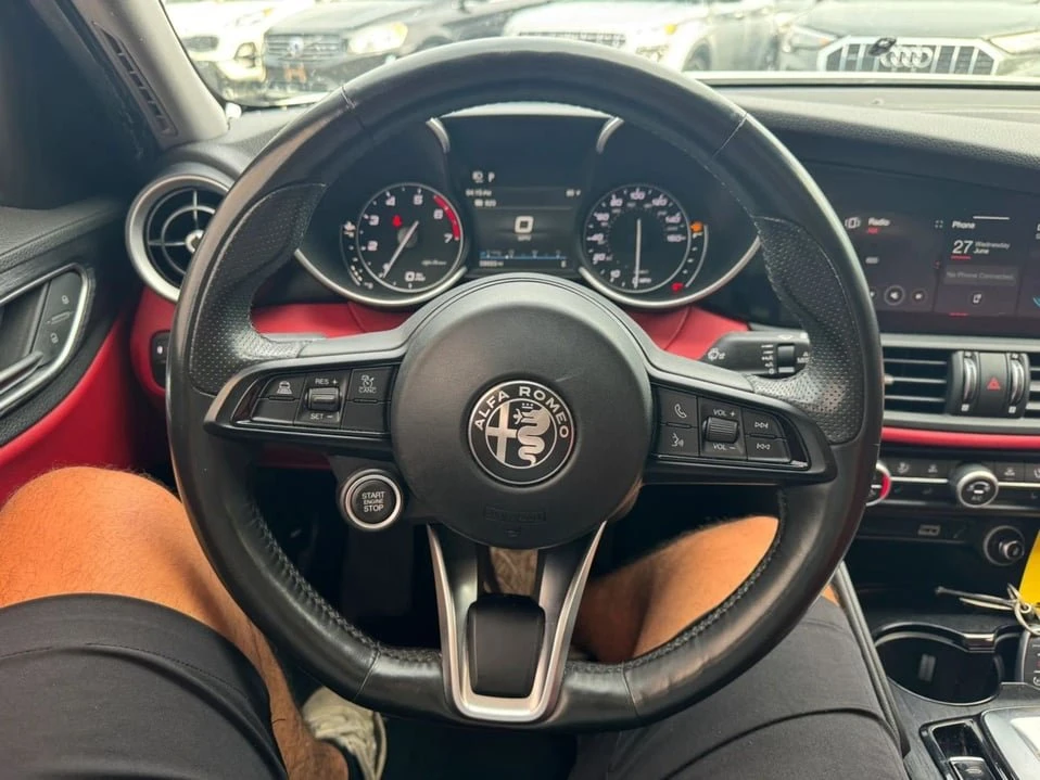 2021 Alfa Romeo Giulia - Image 12 of 20