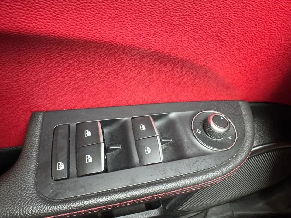 2021 Alfa Romeo Giulia - Image 13 of 20