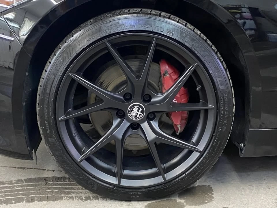 2021 Alfa Romeo Giulia - Image 9 of 20