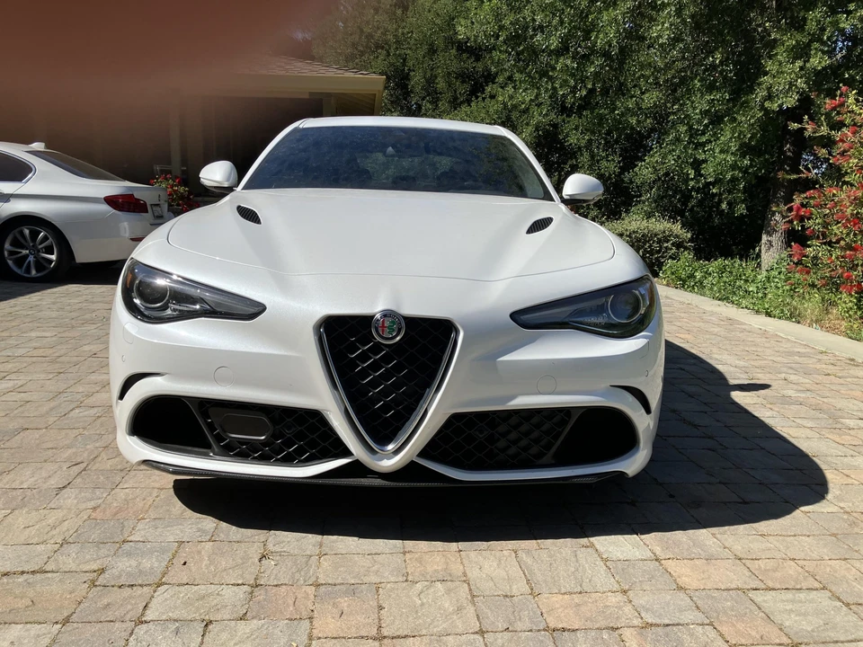 2021 Alfa Romeo Giulia Quadrifoglio - Image 3 of 31