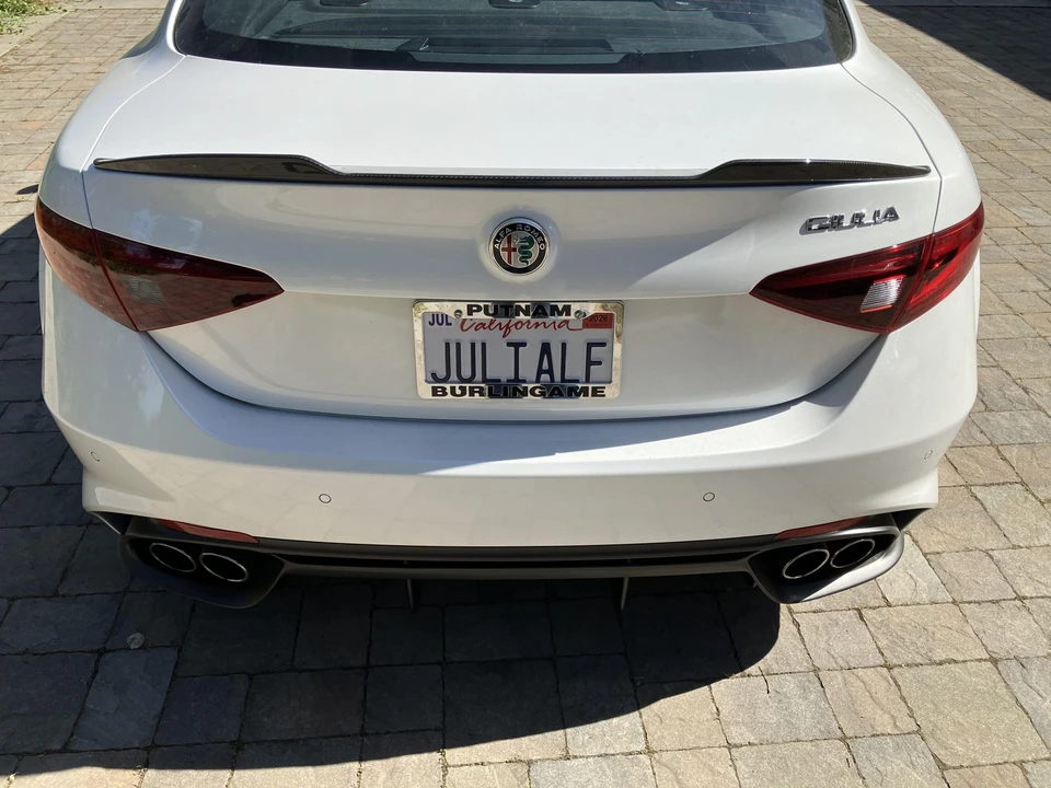 2021 Alfa Romeo Giulia Quadrifoglio - Image 12 of 31