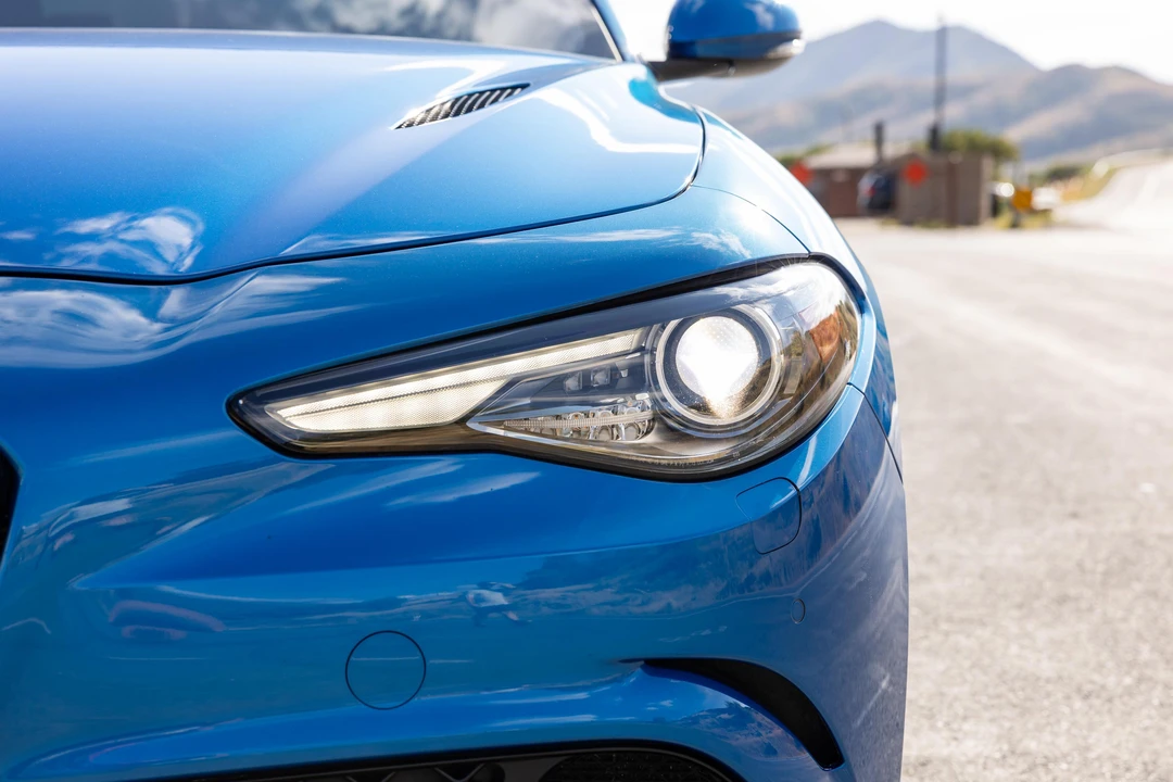 2021 Alfa Romeo Giulia Quadrifoglio - Image 14 of 31