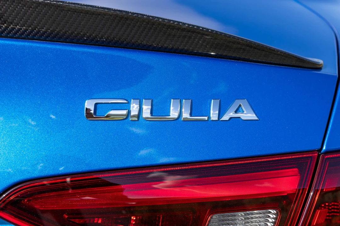 2021 Alfa Romeo Giulia Quadrifoglio - Image 29 of 31