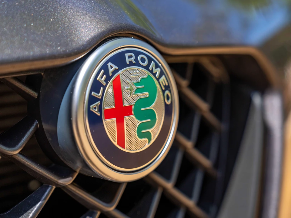 2021 Alfa Romeo Giulia Quadrifoglio - Image 17 of 31